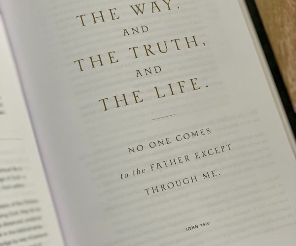 Bible open.tim-wildsmith-sjHDn0oakCc-unsplash